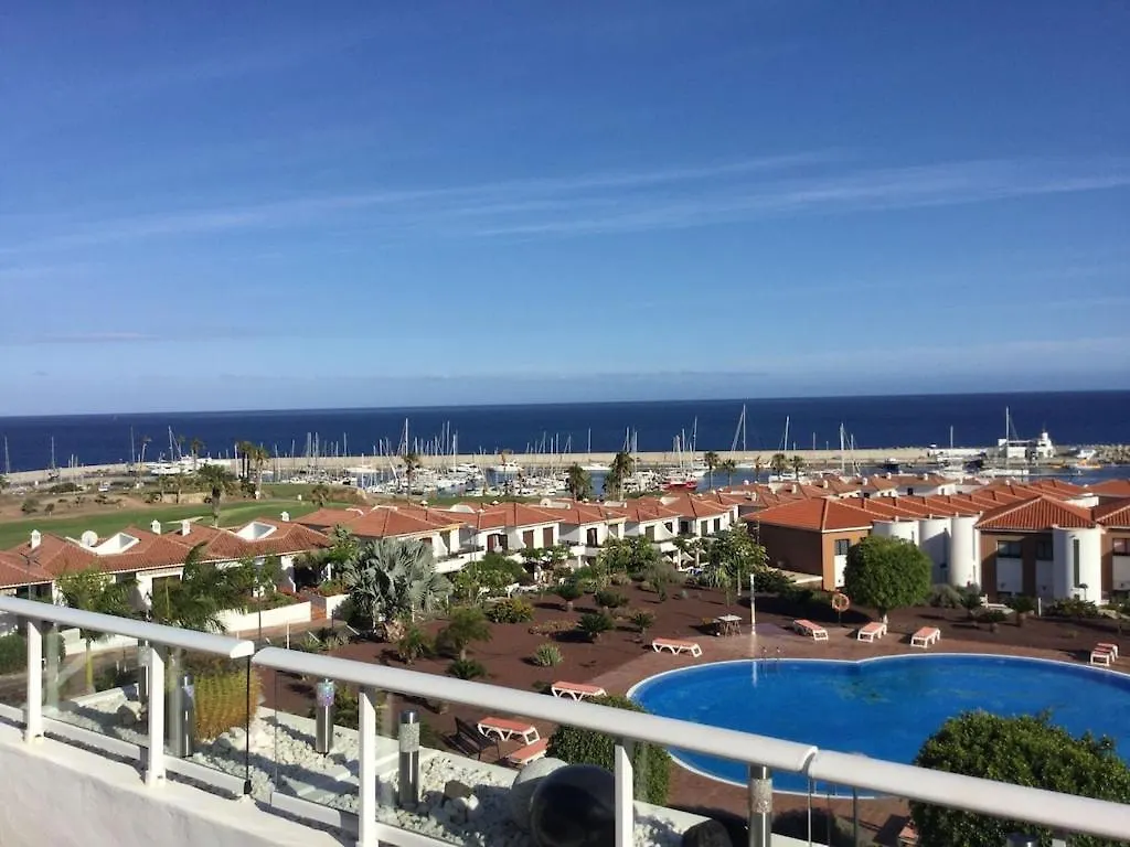Stunning 2 Bedroom Apartment With Full View Of The Sea And Marina , Full Sun 圣米格尔德阿沃纳