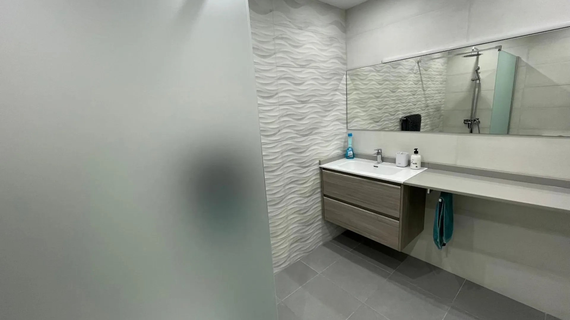 Stunning 2 Bedroom Apartment With Full View Of The Sea And Marina , Full Sun 圣米格尔德阿沃纳 0*,  西班牙