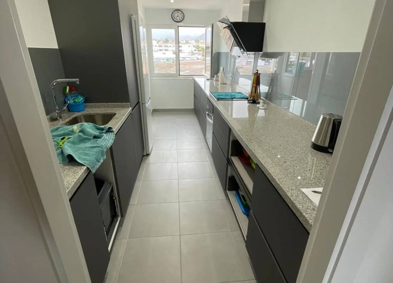 Stunning 2 Bedroom Apartment With Full View Of The Sea And Marina , Full Sun 圣米格尔德阿沃纳 0*,